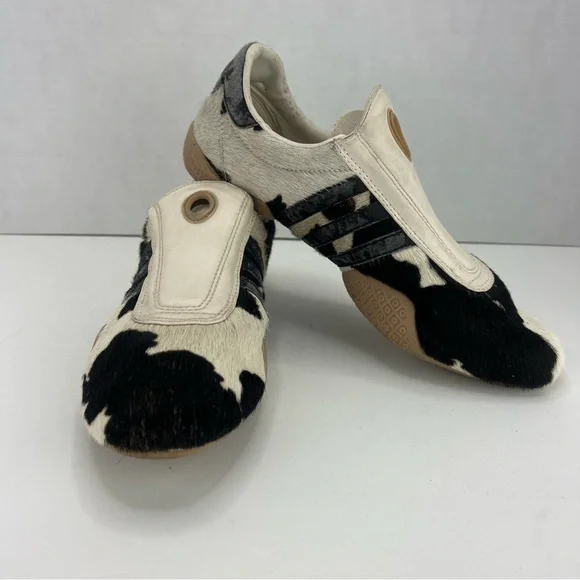 adidas gazelle silver green womens Women's Adidas Samba OG 'Cow Print Crystal Linen'